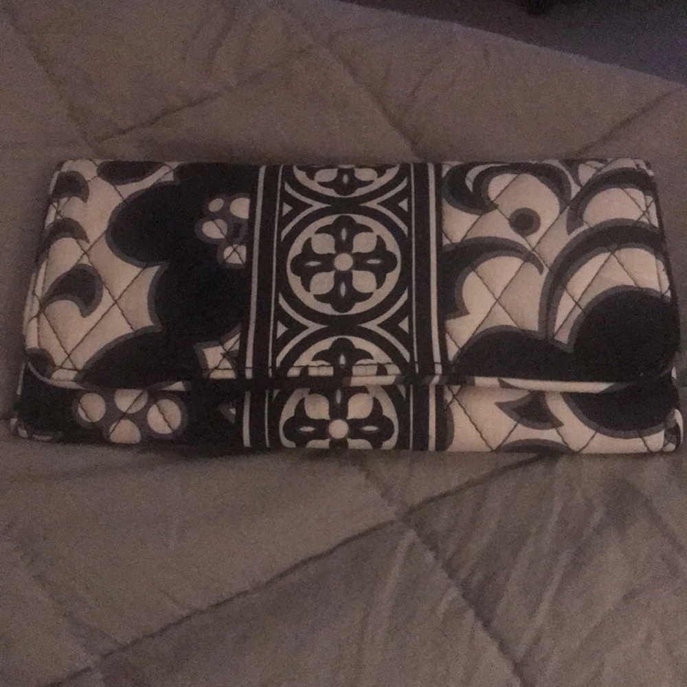 Vera Bradley wallet
